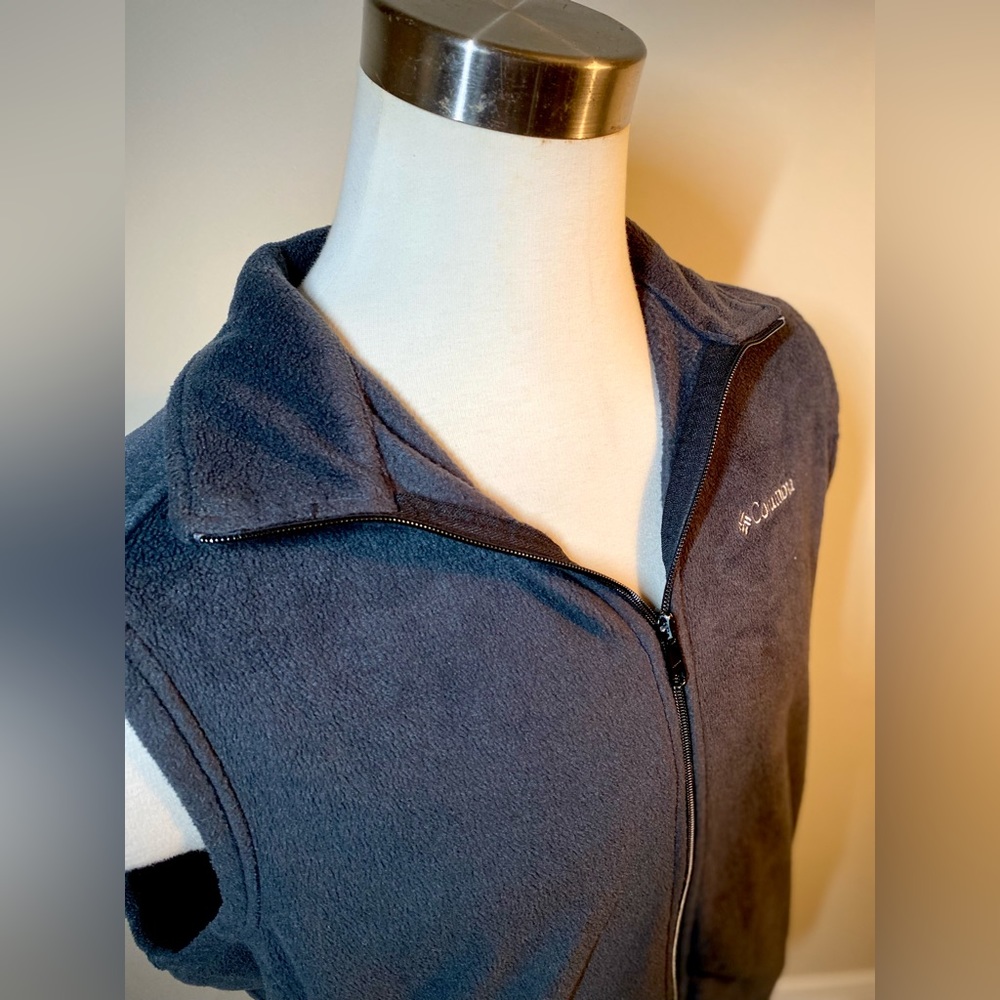 Columbia - Black Fleece Vest - L